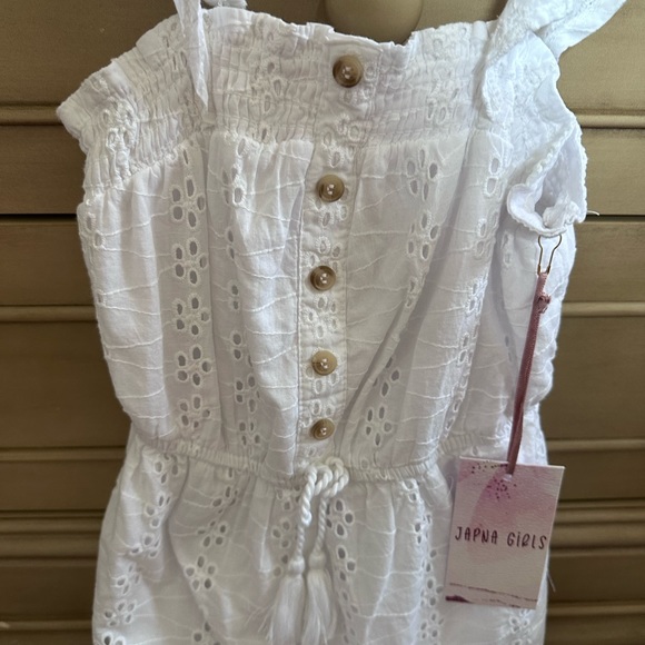 Romper NWT - Picture 2 of 5